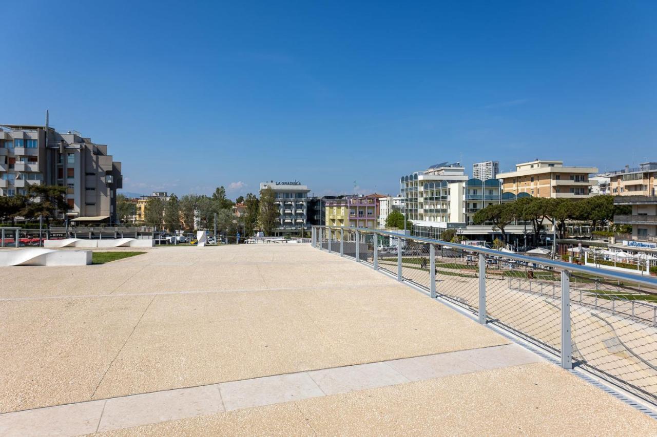 Bilocale Con Giardino A 200Mt Dal Mare - Homeunity Римини Экстерьер фото
